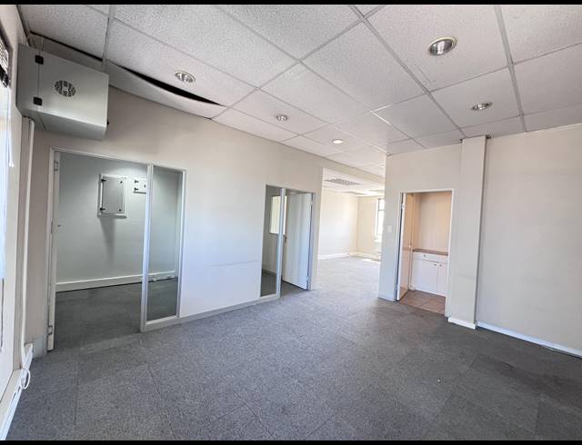 60M² OFFICE TO LET IN CENTURY CITY